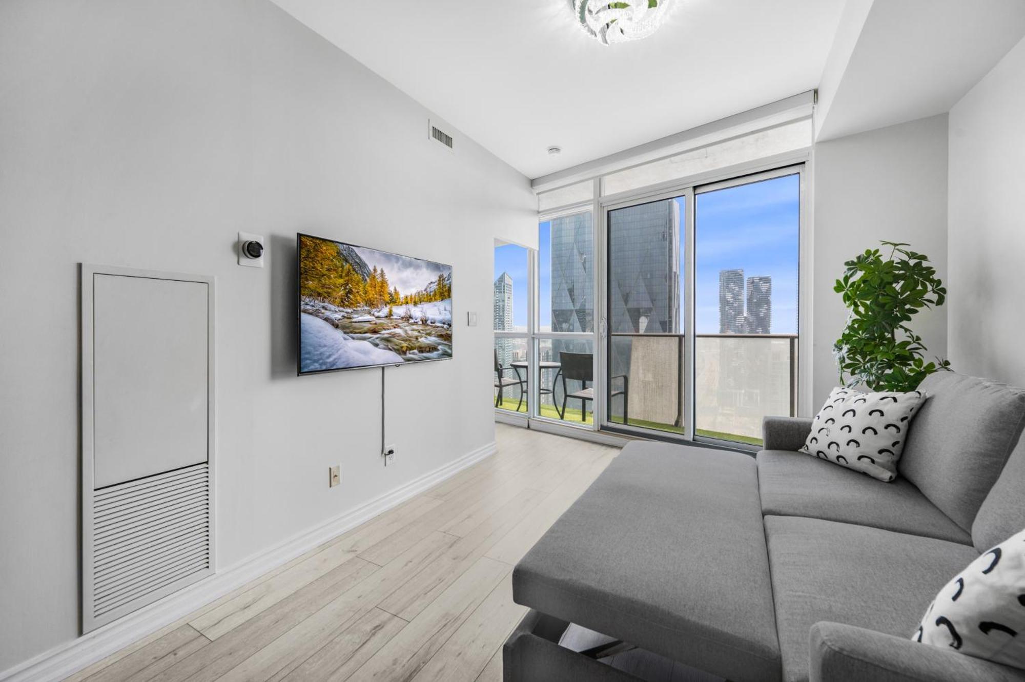 Luxury Downtown Toronto 2 Bedroom Suite With City And Lake Views And Free Parking ภายนอก รูปภาพ